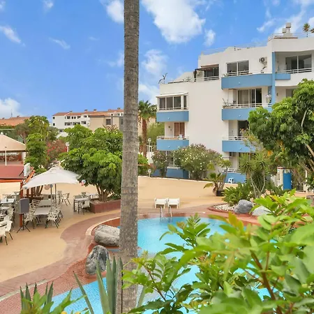 Holidays Studio, Pool, Air Con, Terrace Apartament *