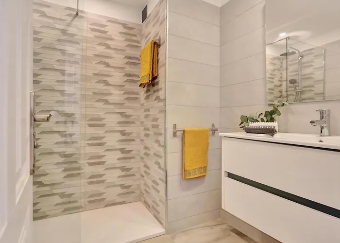 아파트 Holidays Studio, Pool, Air Con, Terrace