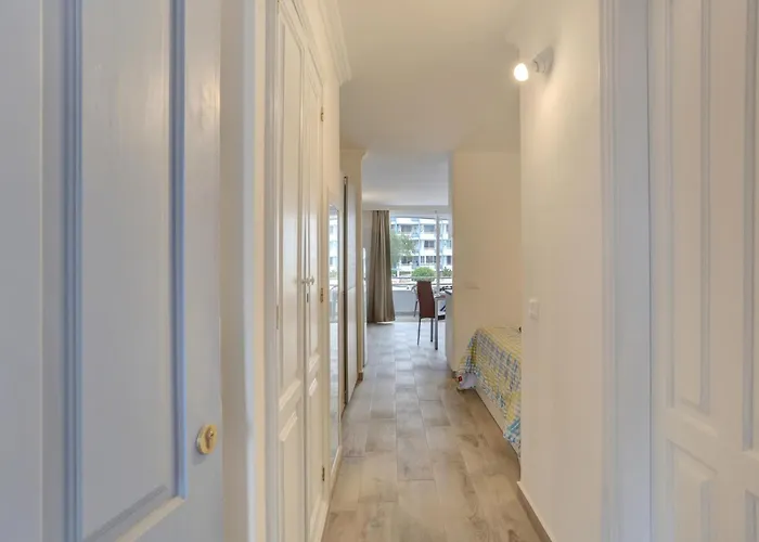 Holidays Studio, Pool, Air Con, Terrace *